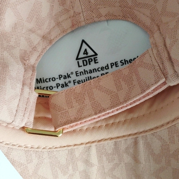 Michael kors 🩷NWT🩷 baseball cap blush pink 🩷 NEVER WORN! A++! - Picture 12 of 12